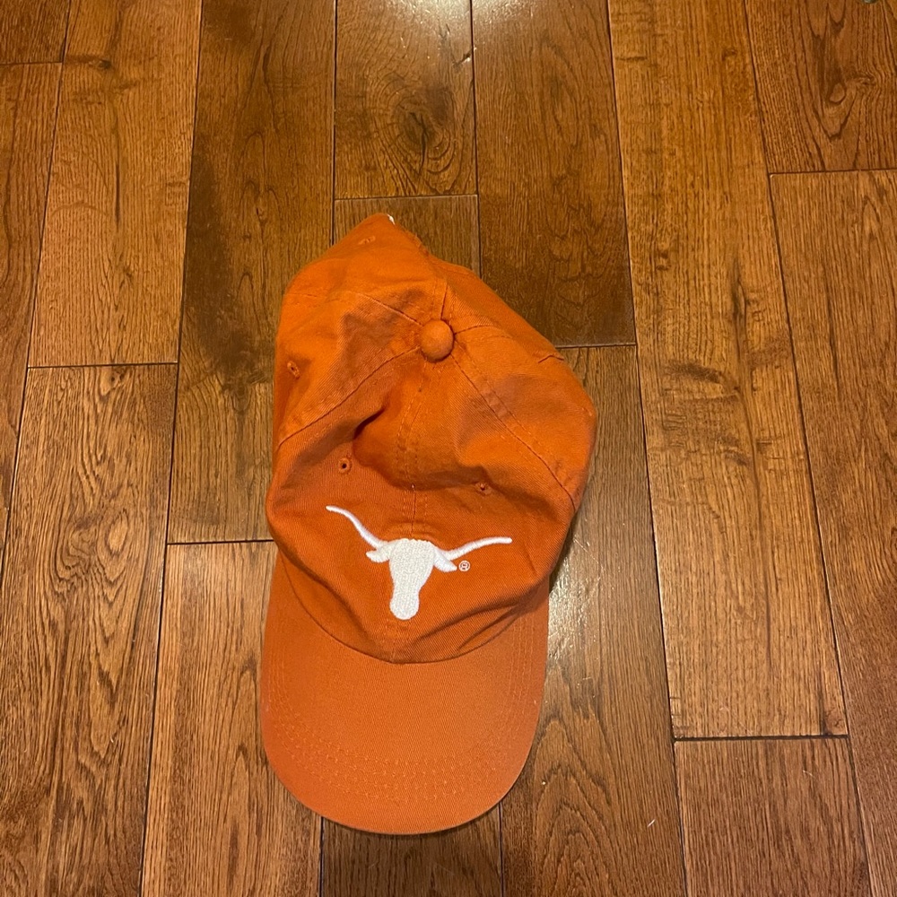 Texas Longhorns hat🤠🧡
